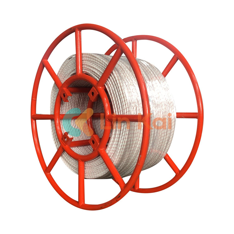 Braided UHMWPE rope for stringing overhead transmission line